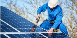Installation Maintenance Panneaux Solaires Photovoltaïques à Villeseque-des-Corbieres